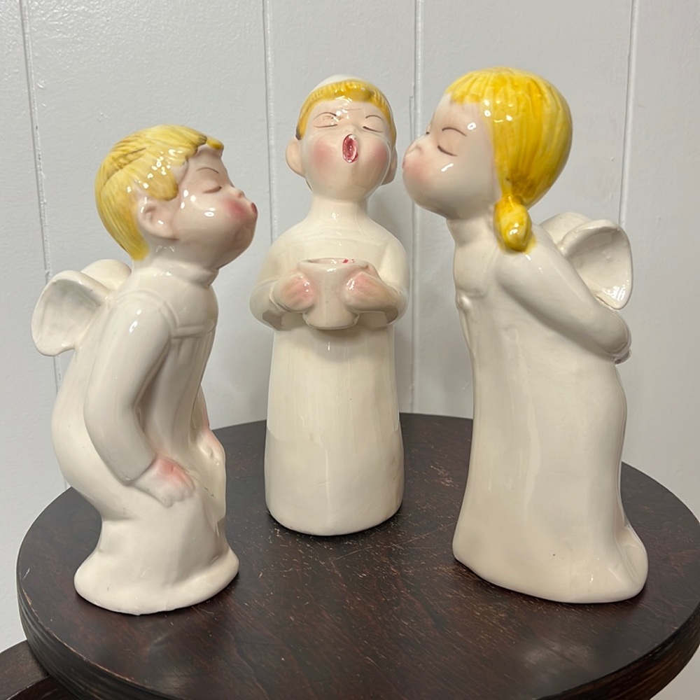 Vintage Christmas Angel choir kids candle holder / blowing out candle